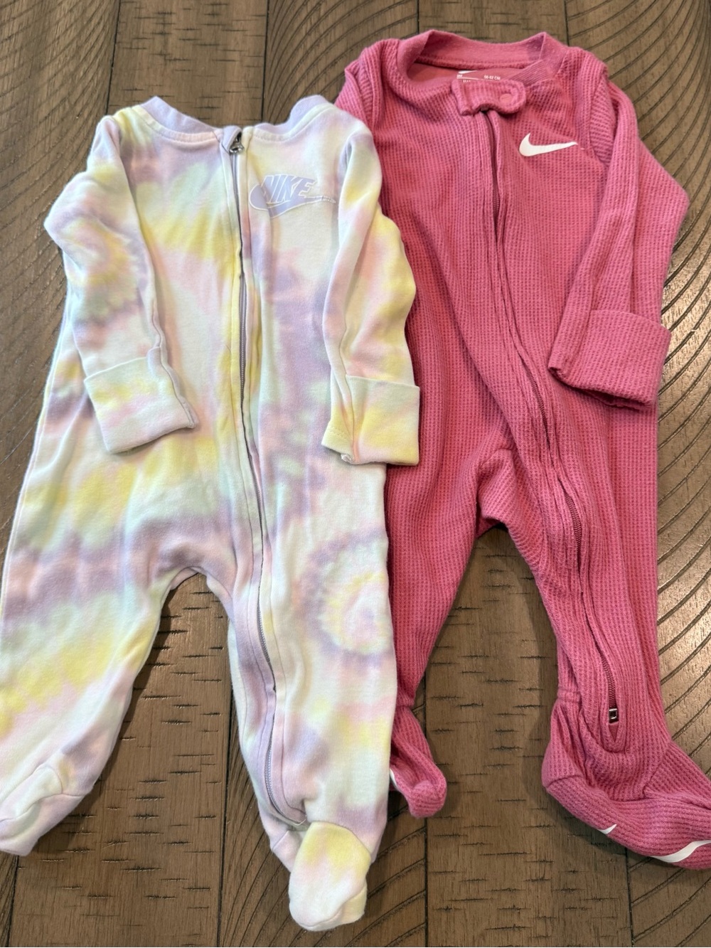 Nike Baby Footed Sleeper Bundle | Pink & Tie Dye Pajamas